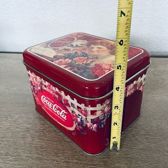Vintage Coca Cola Floral Rose Tin Metal Box - Picture 4 of 6